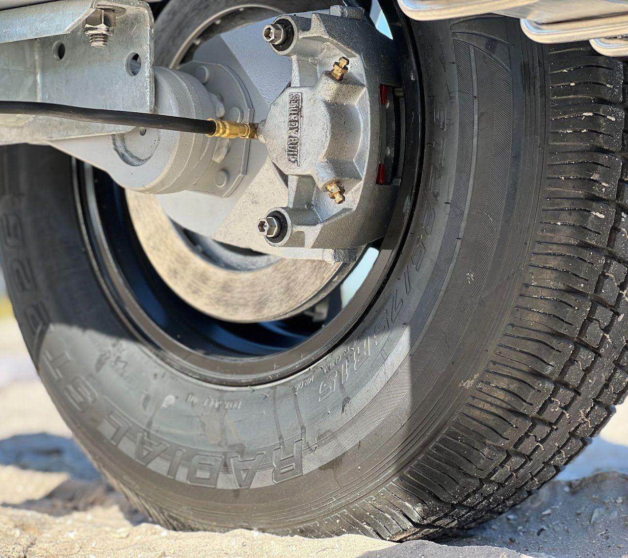 GCT trailer hub, brake and axle detail