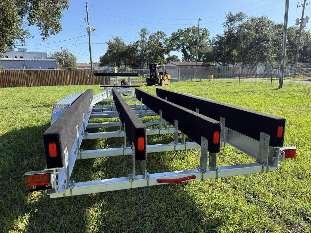 Commercial Triple Axle