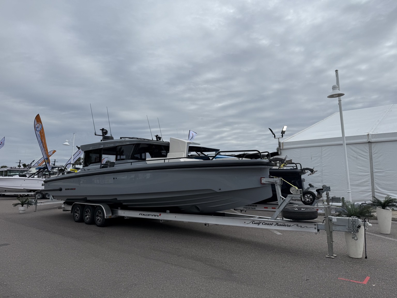 Axopar 37 · Boat-show trailer build