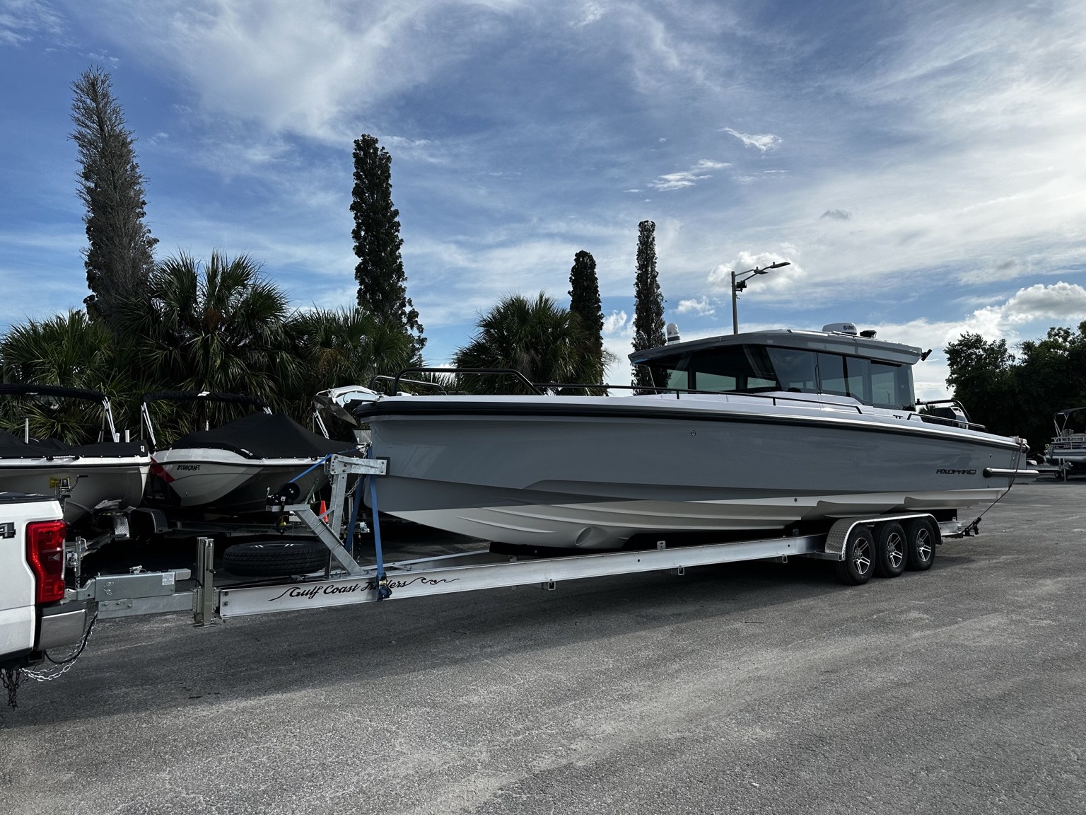 Axopar 37 · Trailer build