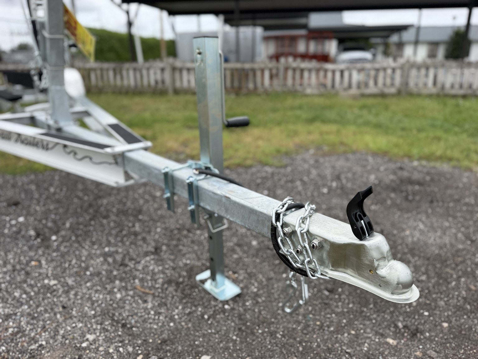 Premium 7K · Coupler and safety chains