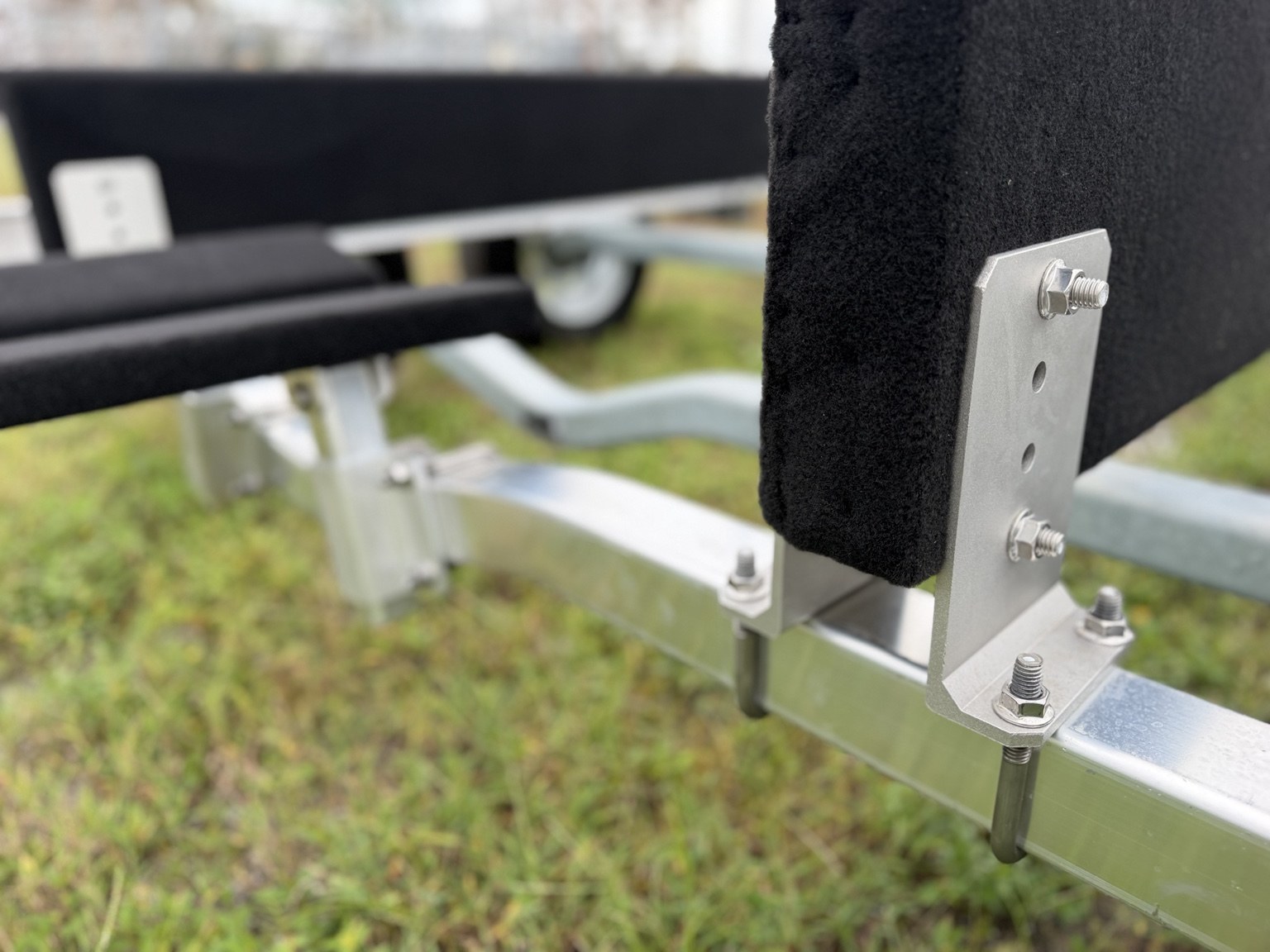 Premium 7K · Adjustable bunk brackets