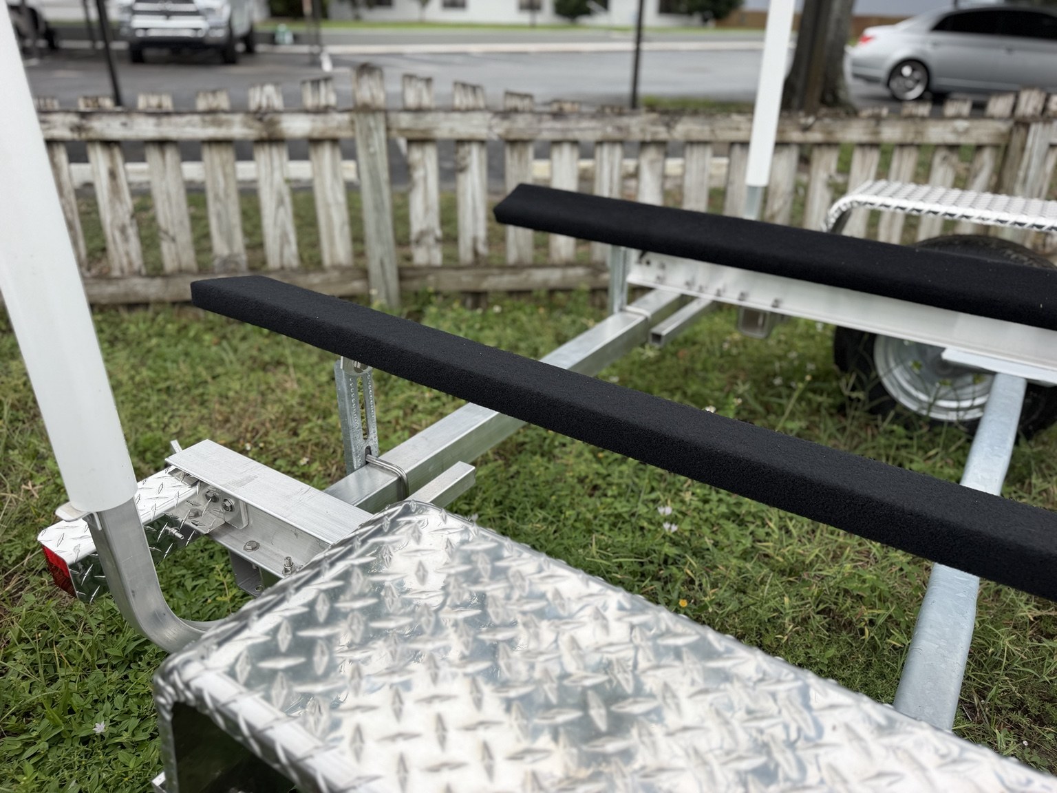 Skiff trailer · Guide pole and rear bunk