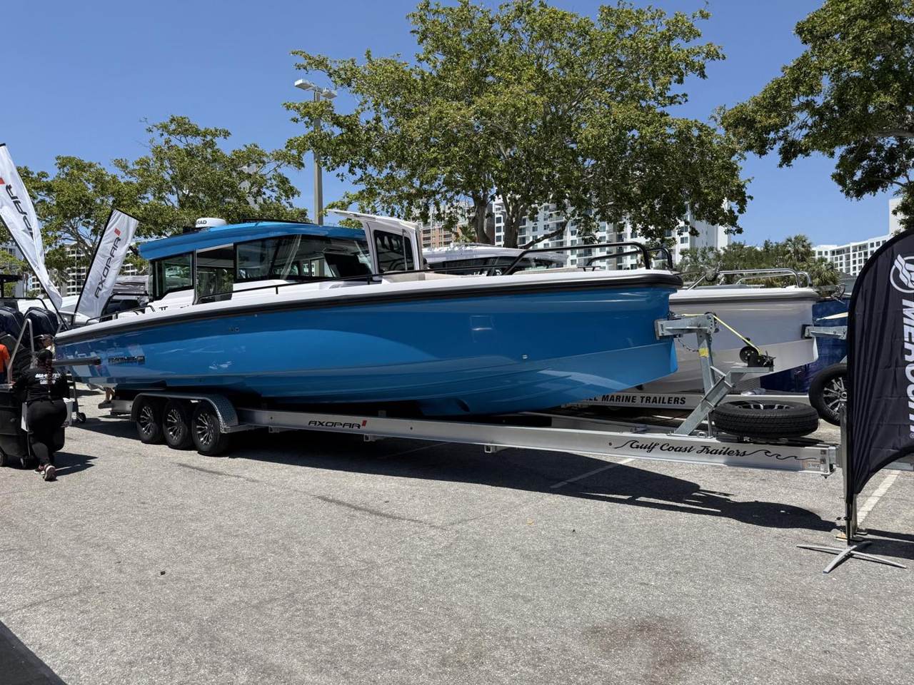 Axopar 37 · Nautical Ventures