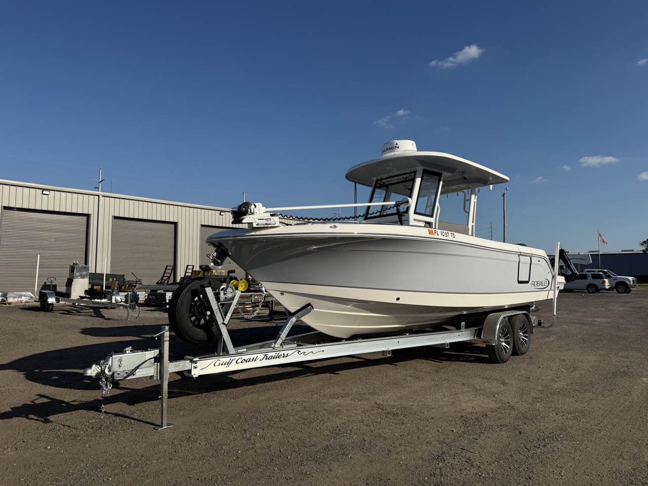 Robalo R272